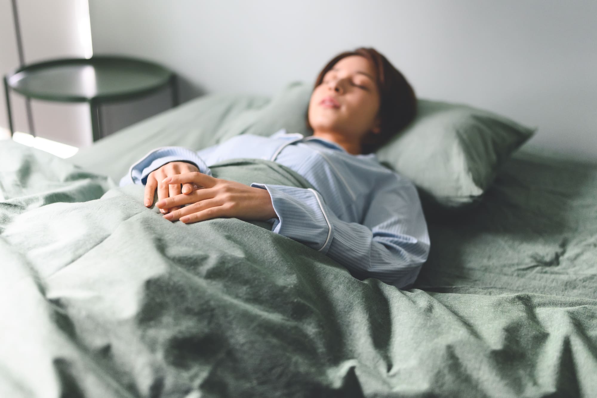 寝ても寝ても眠い…その原因は低血糖!? | BRAIN SLEEP OFFICIAL SITE